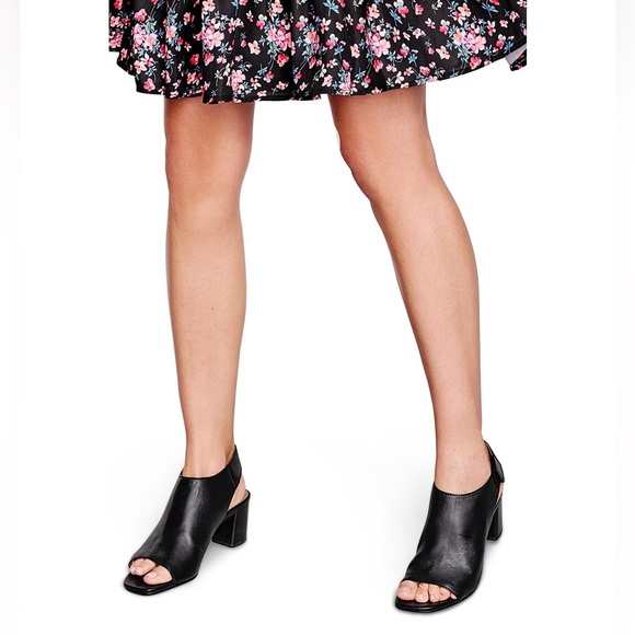 New Johnston & Murphy Anthropologie Evelyn 11 Off White Leather Sandals Booties - Picture 13 of 13